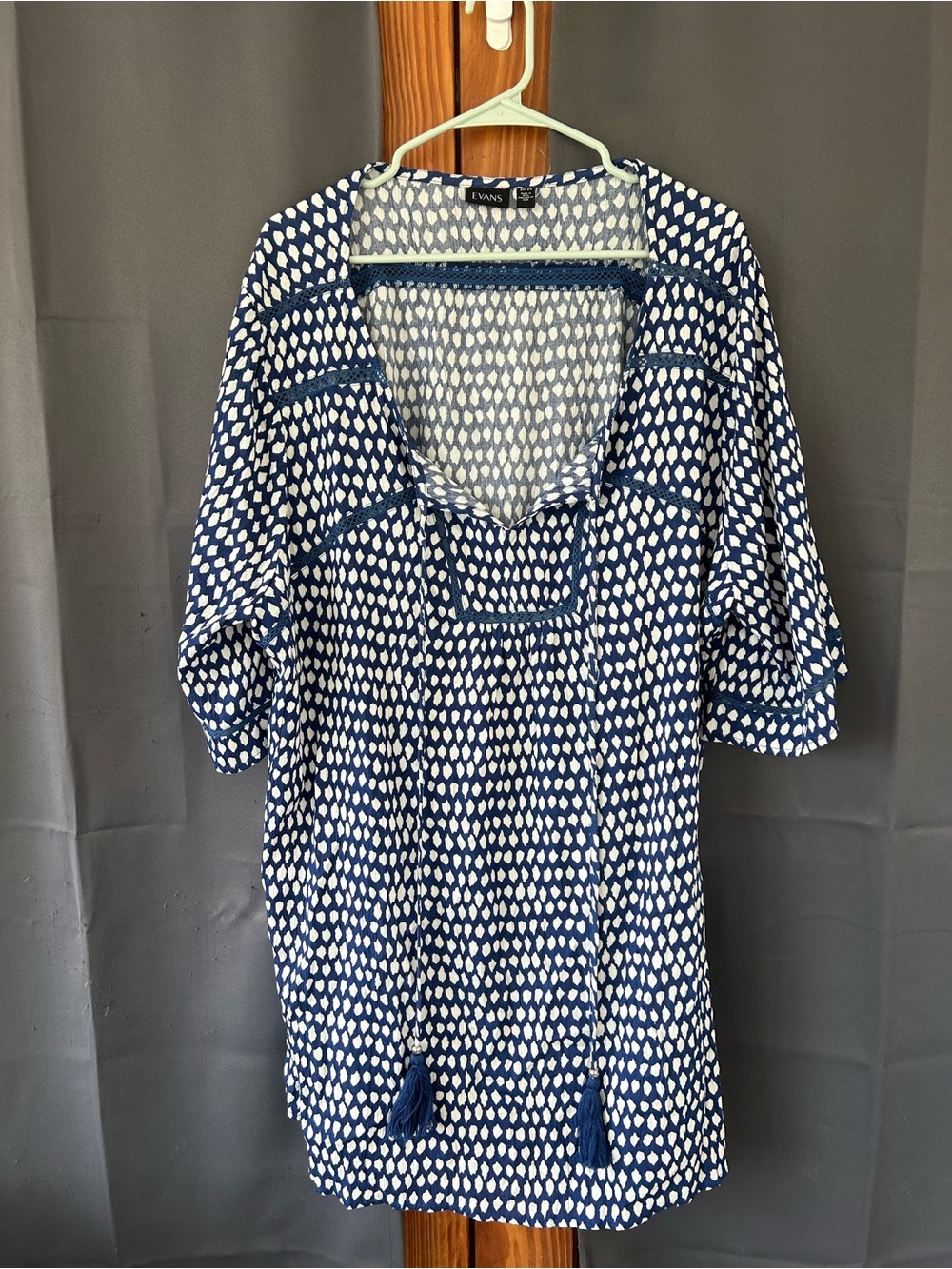 Evans Blue and White Spotted Tunic Top with Tassels and Lace Details Size 22/24